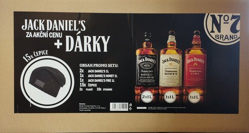 Jack Daniels promo set 4 x 1 l (1x JD fire 35% + 1x JD Honey 35% + 2x JD No.7 40% + 15x epice + 2x